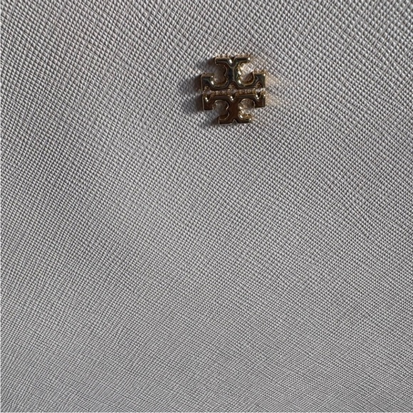 Tory Burch Light Pink Saffiano Emerson Tote Bag - Picture 2 of 5